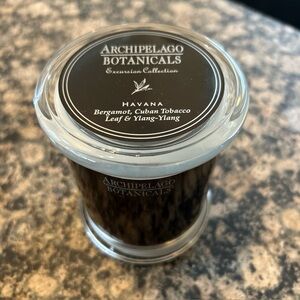 Archipelago Botanicals HAVANA Candle Cuban Tobacco Leaf 60 Hours NEW Single Wick